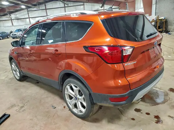 1FMCU9J99KUA81980 2019 FORD ESCAPE - Image 2