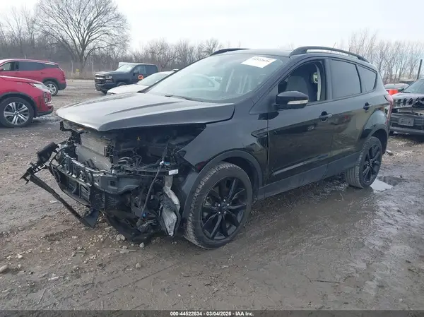 1FMCU9J99KUB89175 2019 FORD ESCAPE - Image 2