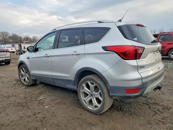 1FMCU9J99KUB96322 2019 FORD ESCAPE - Image 2