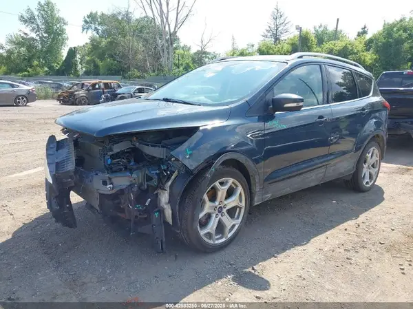 1FMCU9J99KUC00935 2019 FORD ESCAPE - Image 2