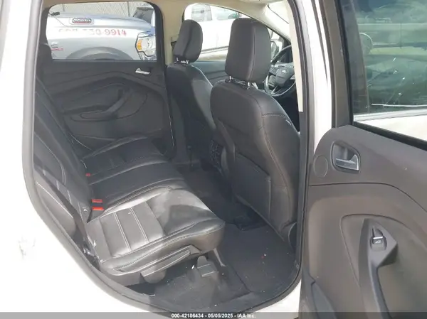 1FMCU9J99KUC21963 2019 FORD ESCAPE - Image 8