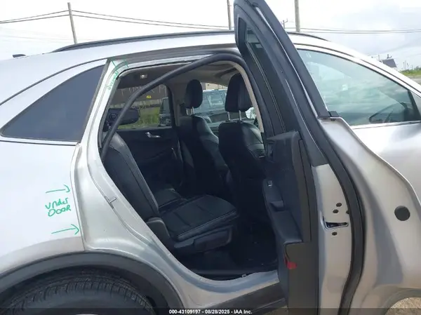 1FMCU9J99LUA40069 2020 FORD ESCAPE - Image 8
