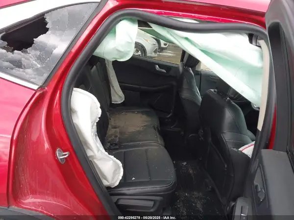 1FMCU9J99LUB28104 2020 FORD ESCAPE - Image 8