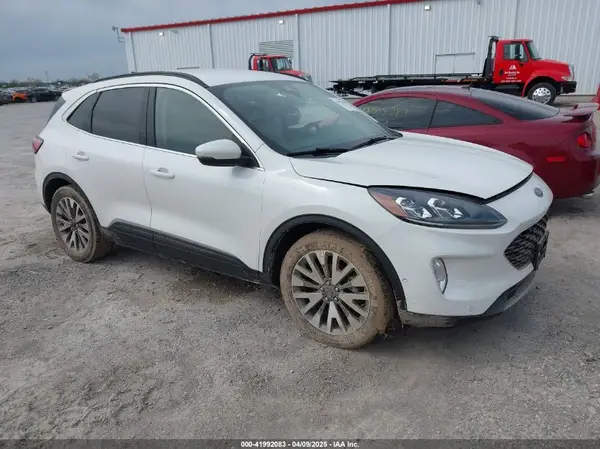 1FMCU9J99LUB45341 2020 FORD ESCAPE - Image 1