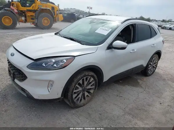 1FMCU9J99LUB45341 2020 FORD ESCAPE - Image 2