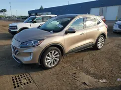 1FMCU9J99MUA04562 2021 FORD ESCAPE