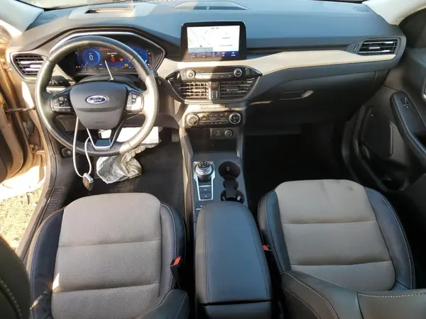 1FMCU9J99MUA04562 2021 FORD ESCAPE - Image 8