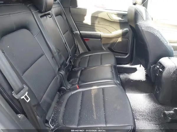 1FMCU9J99NUA83930 2022 FORD ESCAPE - Image 8