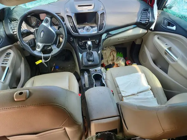 1FMCU9J9XGUA14070 2016 FORD ESCAPE - Image 8