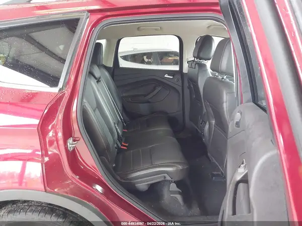 1FMCU9J9XGUA30270 2016 FORD ESCAPE - Image 8