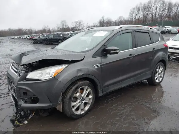 1FMCU9J9XGUA48817 2016 FORD ESCAPE - Image 2