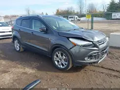 1FMCU9J9XGUA51989 2016 FORD ESCAPE