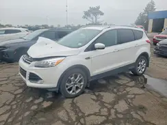 1FMCU9J9XGUA88766 2016 FORD ESCAPE