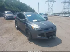 1FMCU9J9XGUB03055 2016 FORD ESCAPE