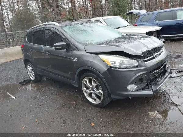 1FMCU9J9XGUB31776 2016 FORD ESCAPE - Image 1