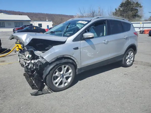 1FMCU9J9XGUB87572 2016 FORD ESCAPE - Image 1