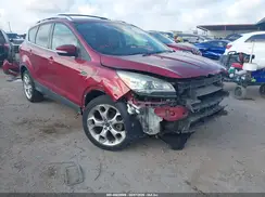 1FMCU9J9XGUC11224 2016 FORD ESCAPE