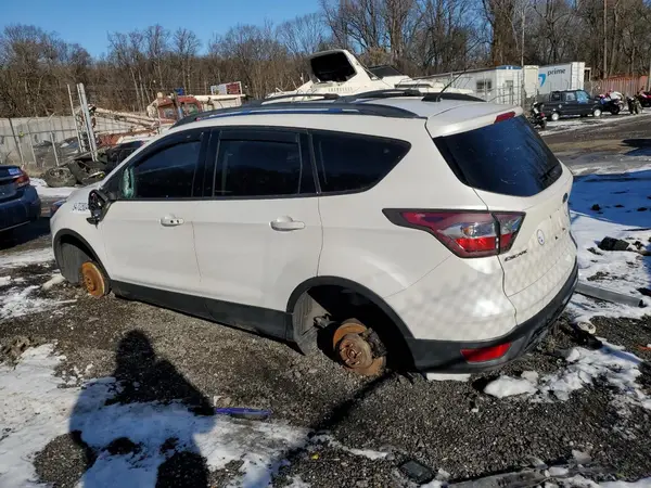 1FMCU9J9XHUA36538 2017 FORD ESCAPE - Image 2