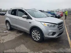 1FMCU9J9XHUA96013 2017 FORD ESCAPE