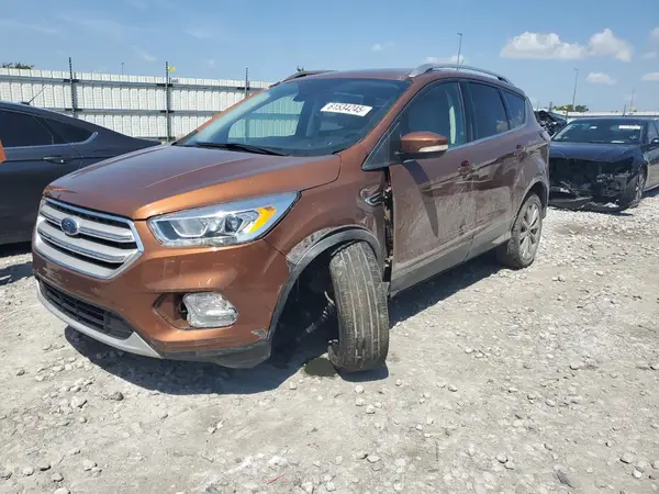 1FMCU9J9XHUA98666 2017 FORD ESCAPE - Image 1
