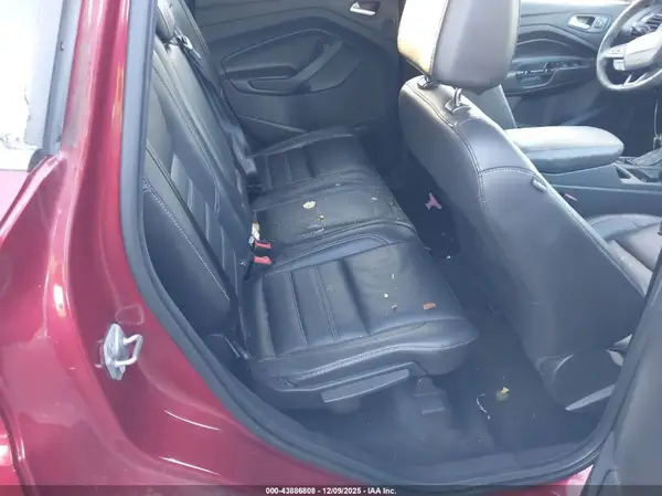 1FMCU9J9XHUB00304 2017 FORD ESCAPE - Image 8
