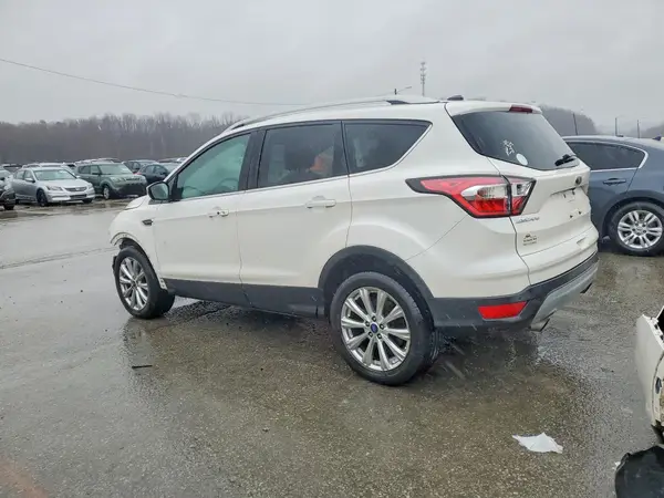 1FMCU9J9XHUB00819 2017 FORD ESCAPE - Image 2