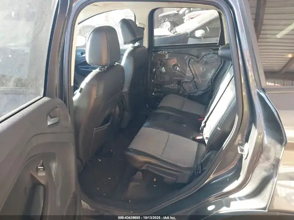 1FMCU9J9XHUB10430 2017 FORD ESCAPE - Image 8