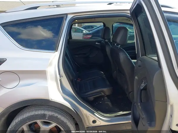 1FMCU9J9XHUB14042 2017 FORD ESCAPE - Image 8