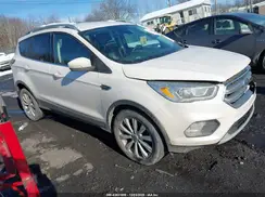 1FMCU9J9XHUB30774 2017 FORD ESCAPE