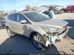 1FMCU9J9XHUB58283 2017 FORD ESCAPE