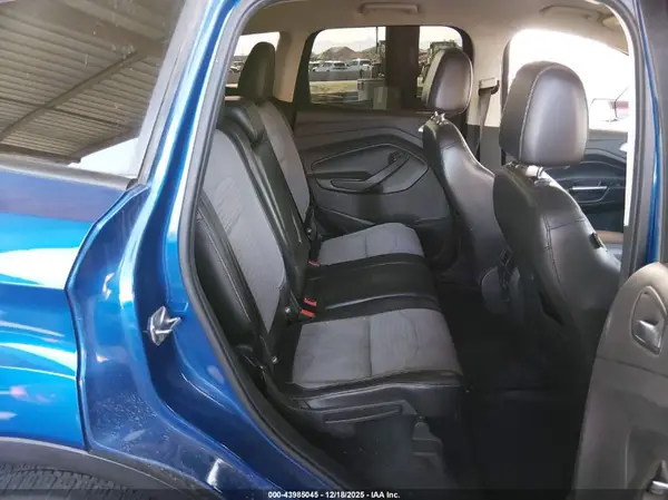 1FMCU9J9XHUC10947 2017 FORD ESCAPE - Image 8