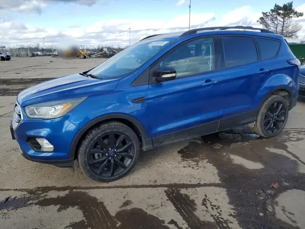 1FMCU9J9XHUC22774 2017 FORD ESCAPE - Image 1