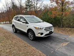 1FMCU9J9XHUC30468 2017 FORD ESCAPE