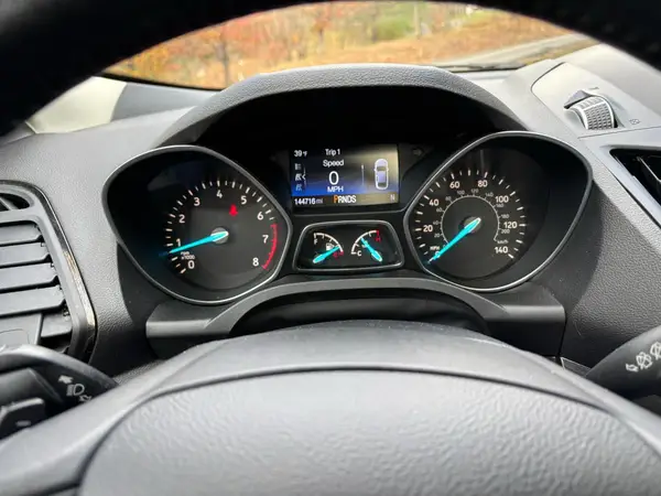 1FMCU9J9XHUC30468 2017 FORD ESCAPE - Image 8