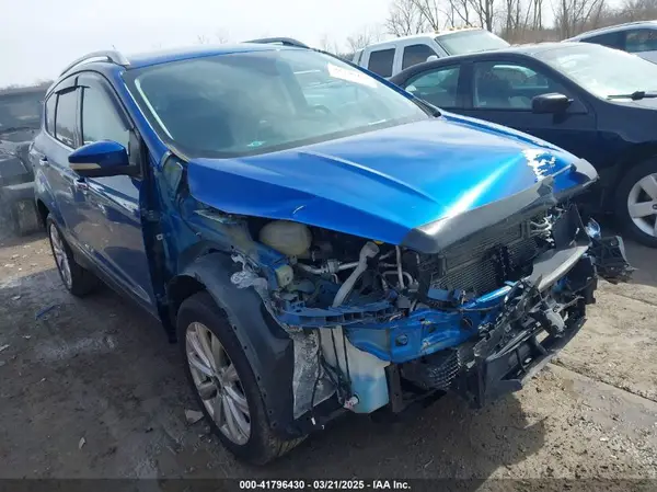 1FMCU9J9XHUC33791 2017 FORD ESCAPE - Image 1