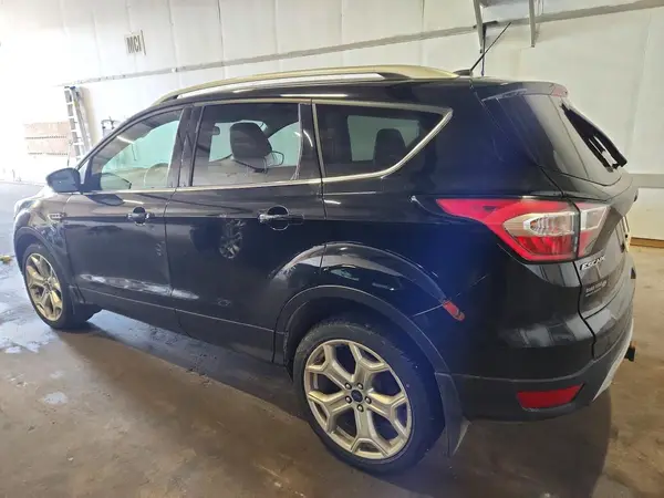 1FMCU9J9XHUC33841 2017 FORD ESCAPE - Image 2