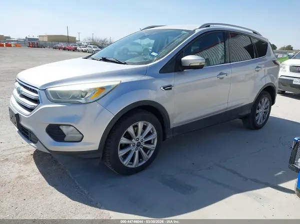 1FMCU9J9XHUC56360 2017 FORD ESCAPE - Image 2
