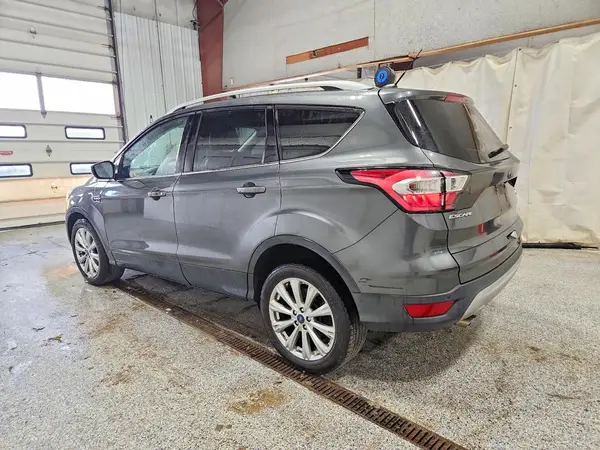 1FMCU9J9XHUC57797 2017 FORD ESCAPE - Image 2