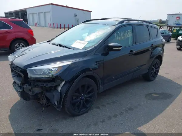 1FMCU9J9XHUC63986 2017 FORD ESCAPE - Image 2