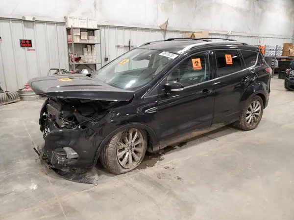 1FMCU9J9XHUC69058 2017 FORD ESCAPE - Image 1