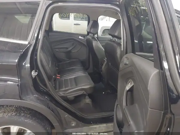 1FMCU9J9XHUC95711 2017 FORD ESCAPE - Image 8