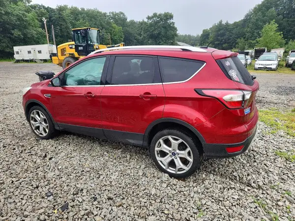1FMCU9J9XHUD23264 2017 FORD ESCAPE - Image 2
