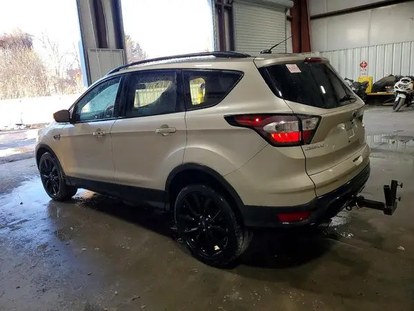 1FMCU9J9XHUD23894 2017 FORD ESCAPE - Image 2