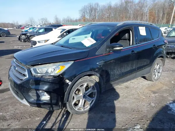 1FMCU9J9XHUD33972 2017 FORD ESCAPE - Image 2