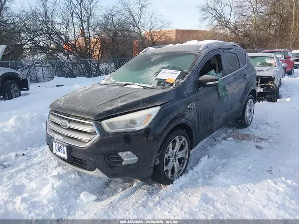 1FMCU9J9XHUE02840 2017 FORD ESCAPE - Image 2