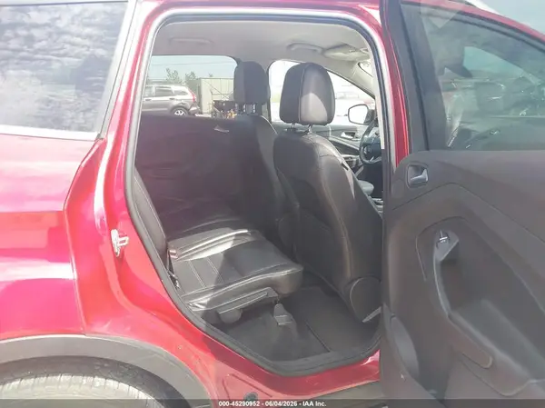 1FMCU9J9XHUE17953 2017 FORD ESCAPE - Image 8