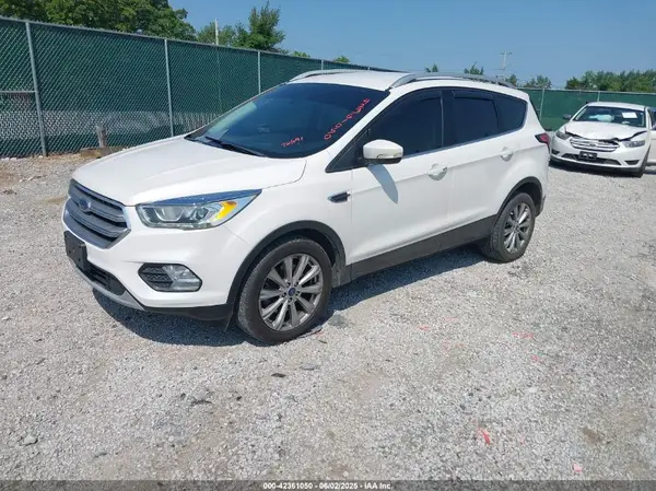 1FMCU9J9XHUE18035 2017 FORD ESCAPE - Image 2