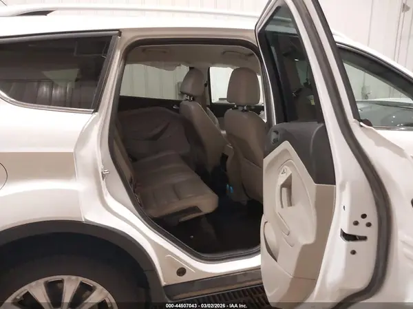 1FMCU9J9XHUE18200 2017 FORD ESCAPE - Image 8