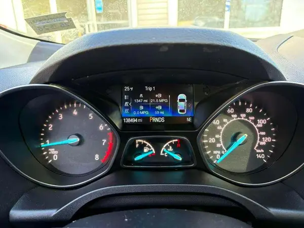 1FMCU9J9XHUE26426 2017 FORD ESCAPE - Image 8