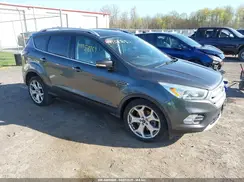 1FMCU9J9XHUE29813 2017 FORD ESCAPE